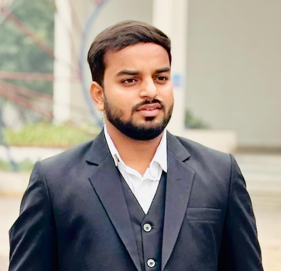 Mr.Tushar Tiware-Managing Director.jpeg